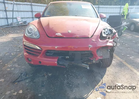 2014 Porsche Cayenne Diesel z USA, uszkodzony, nr VIN WP1AF2A2XELA39455